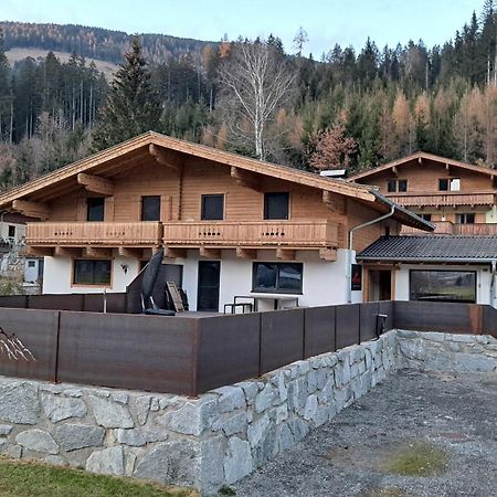Alpen Chalet Bramberg Bramberg am Wildkogel Exterior photo